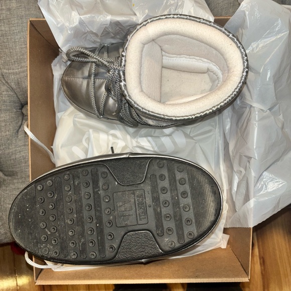 Moon Boot Icon - Picture 7 of 7